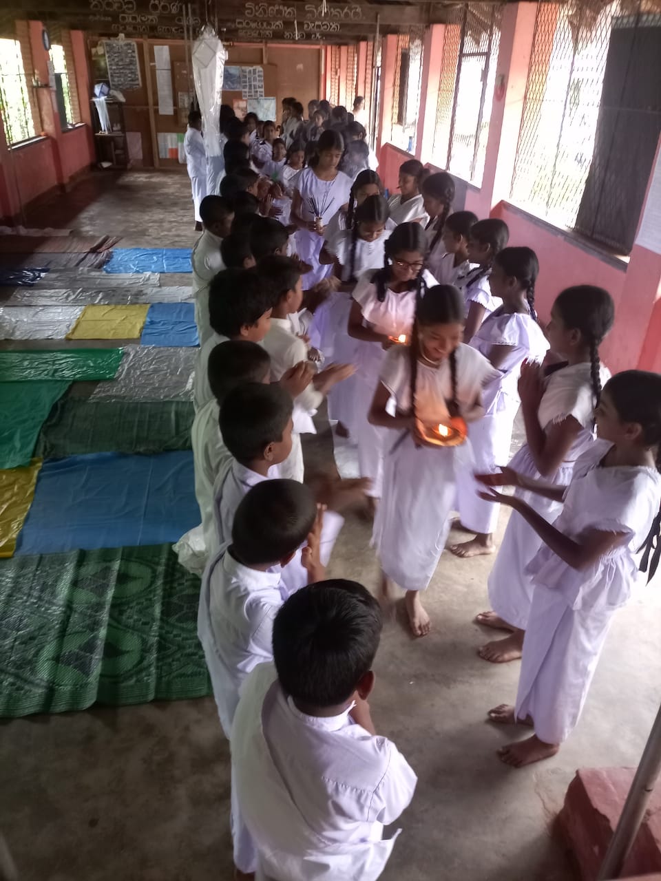 පෙර පොහොය වැඩසටහන